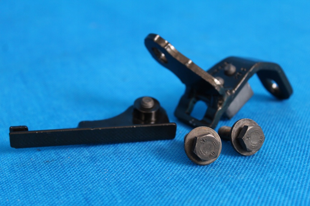 фото №13, Vw audi відбійник 7n0843413c