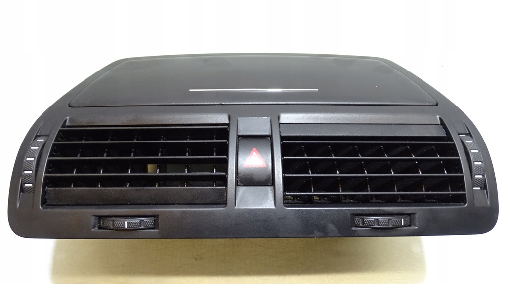 фото №7, Решётка обдув средняя skoda octavia ii 1.6tdi