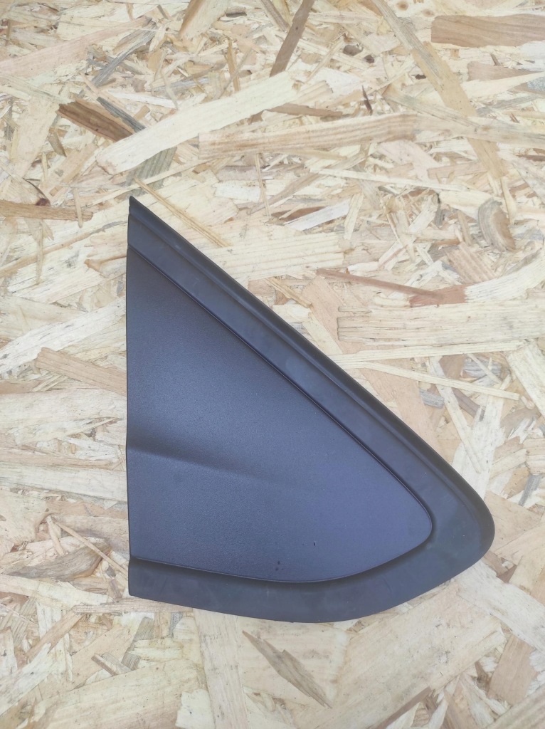 фото №1, Заглушка крыла правая vw up mii citigo