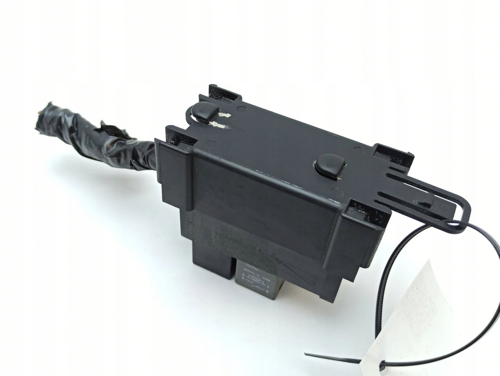 Коробка реле комплект cadillac sts seville 12077866 Цена