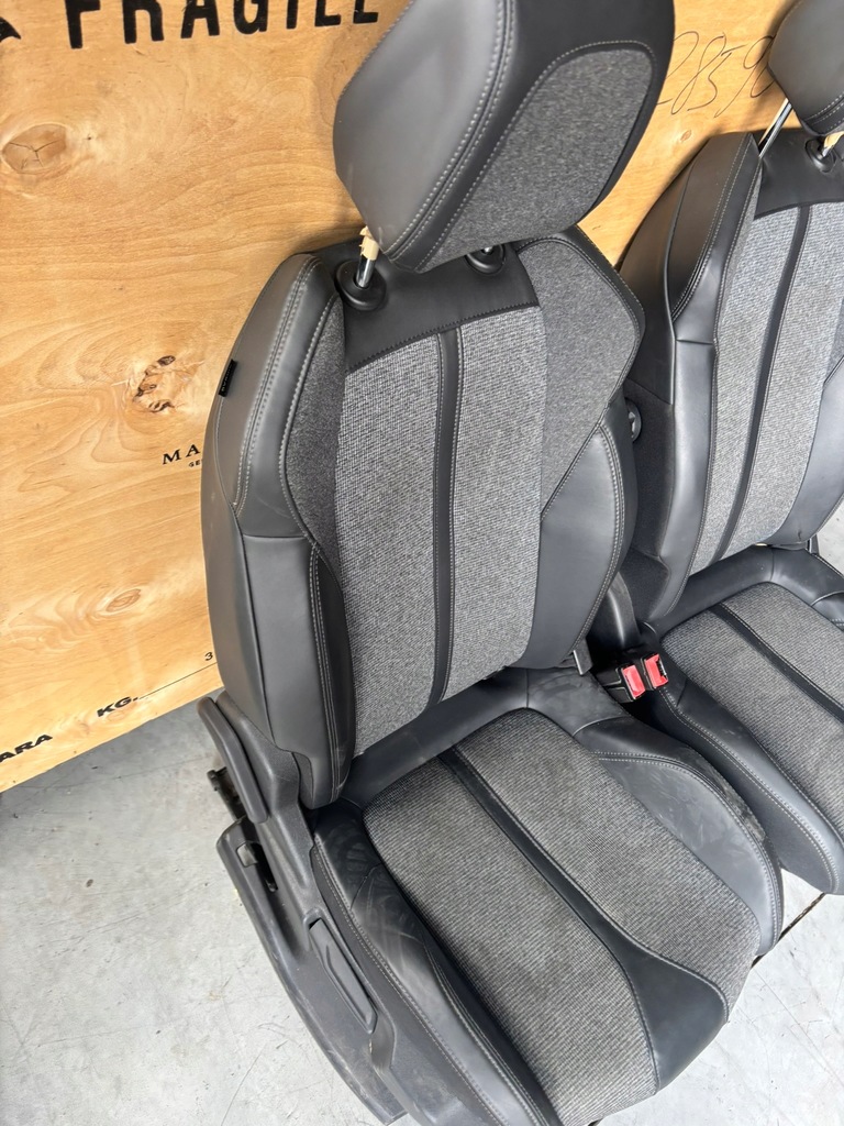 фото №5, Peugeot 3008 ii gt line комплект сидений сиденье правый левый заднее сиденье
