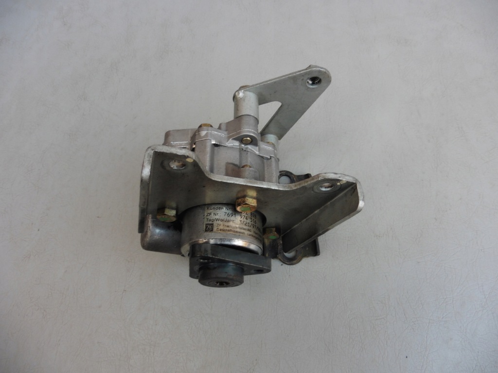 Насос усилителя 1092898 bmw e36 e46 1,8i 2,0i 2,2i 98 bar в Украине
