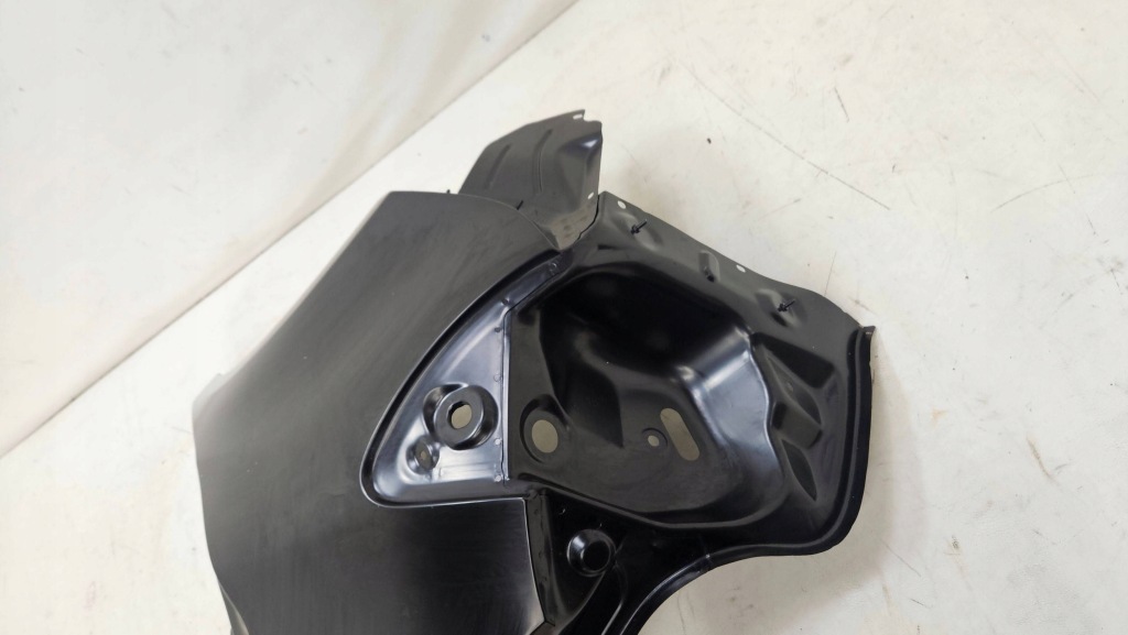 Крыло правый задний  задний mercedes a-klasa w176 a1766370244 новый с Разборки