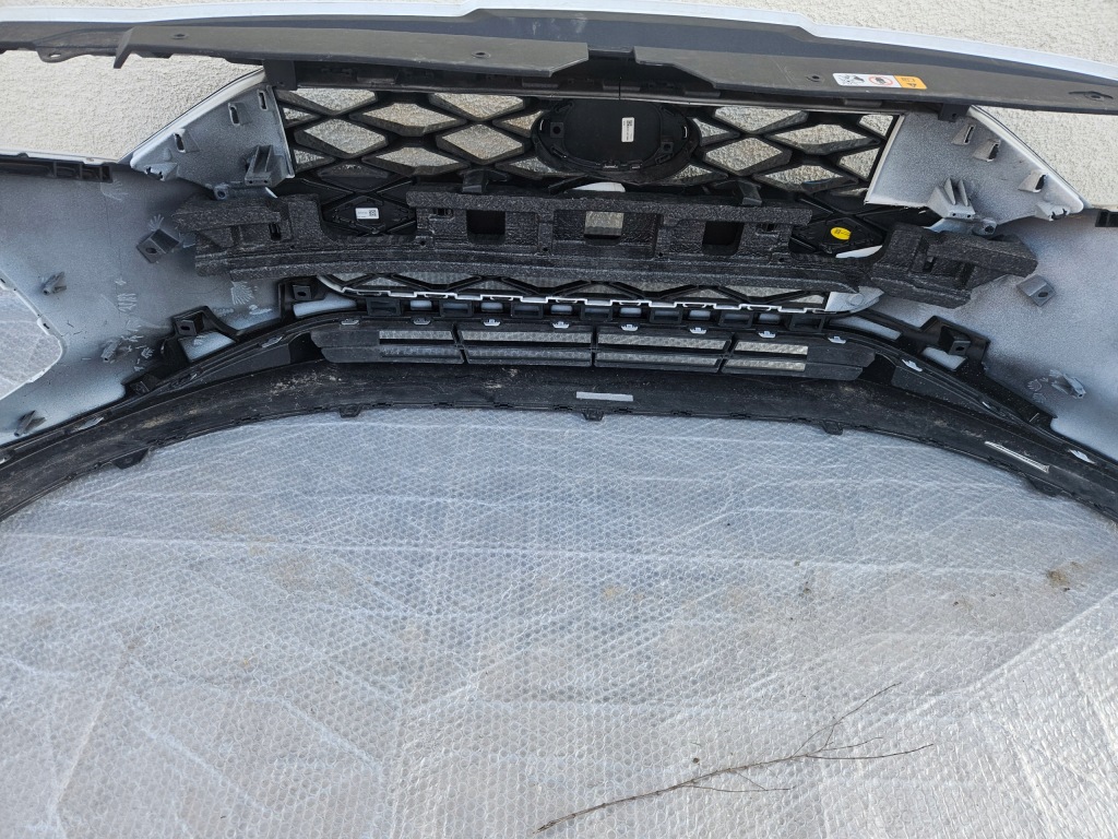 фото №13, Hyundai i20 iii 20-23 бампер перед решётка спойлер абсорбер