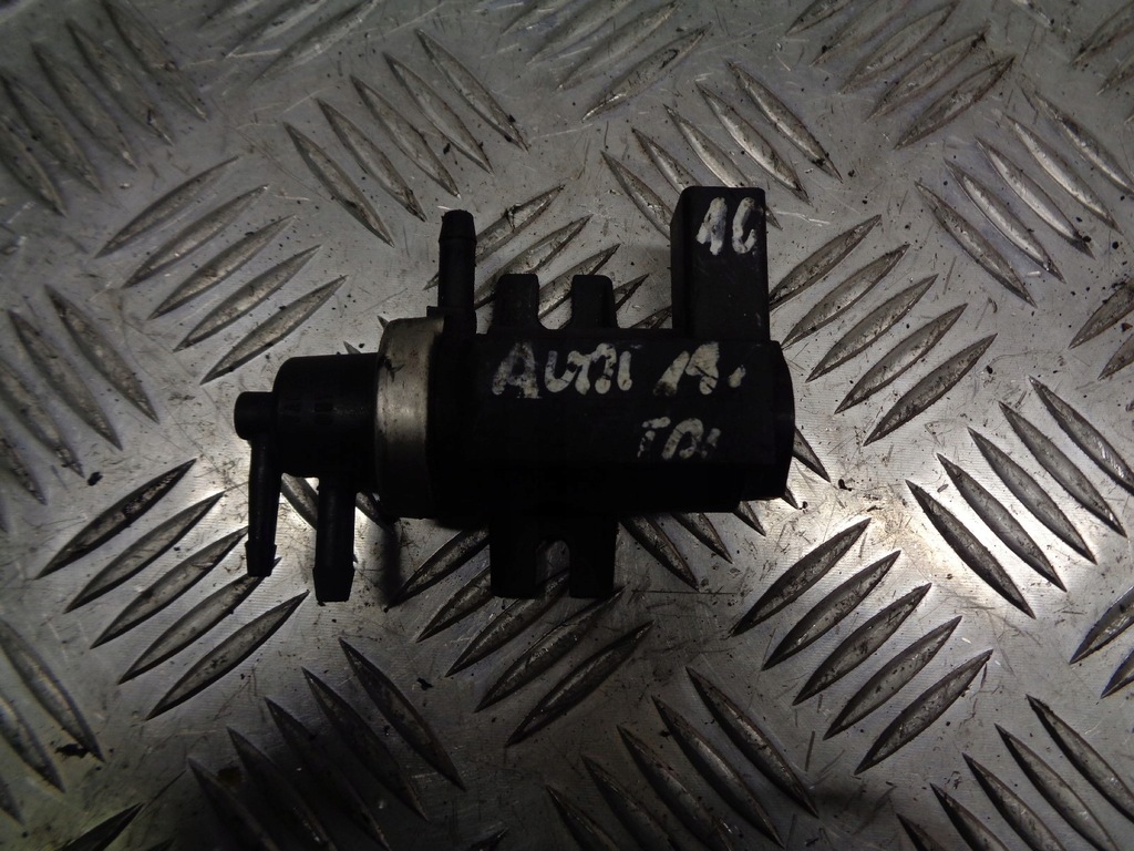 фото №1, Електроклапан вакууму audi a3 1.9 tdi
