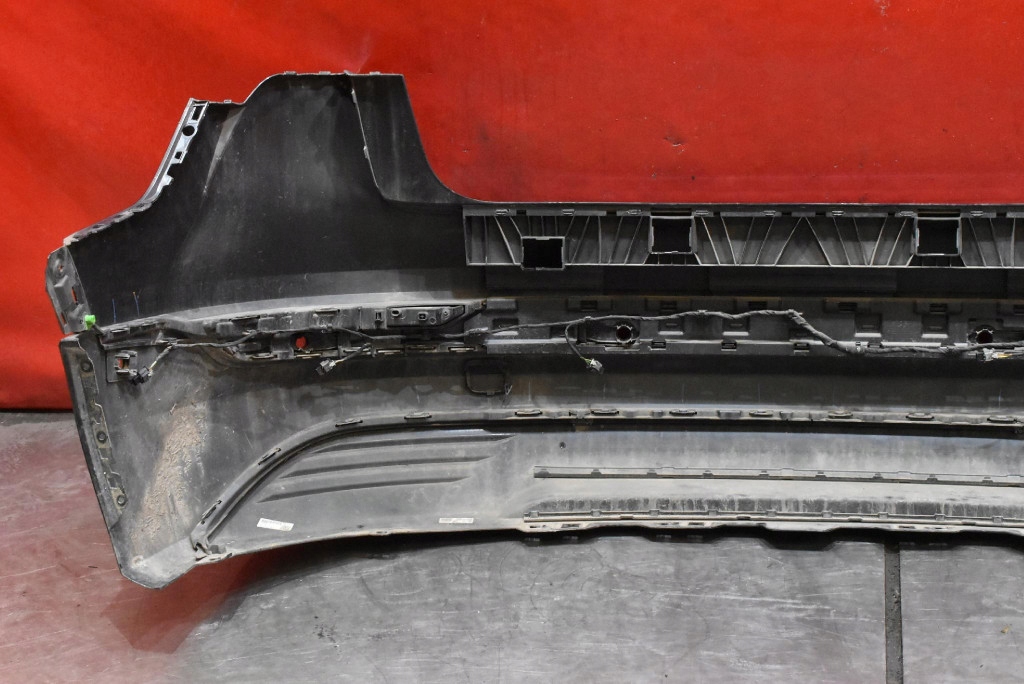 Бампер задній задній lx7l pdc 4ke807511 audi e-tron 55 18-21 Недорого