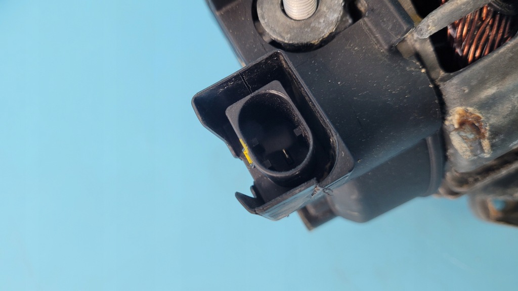 Mercedes w205 c400 3.0b 19r генератор a0009061722 Ціна