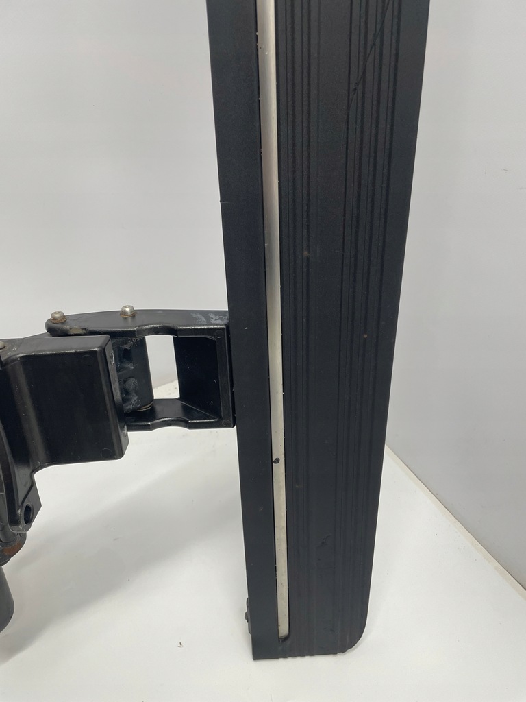 фото №6, Jaguar f-pace поріг електричний правий