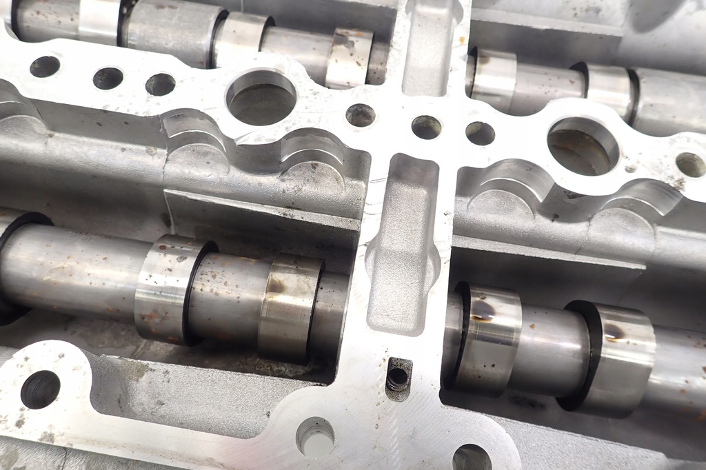 фото №7, Fiat ducato iveco daily крышка клапанов 2.3 jtd