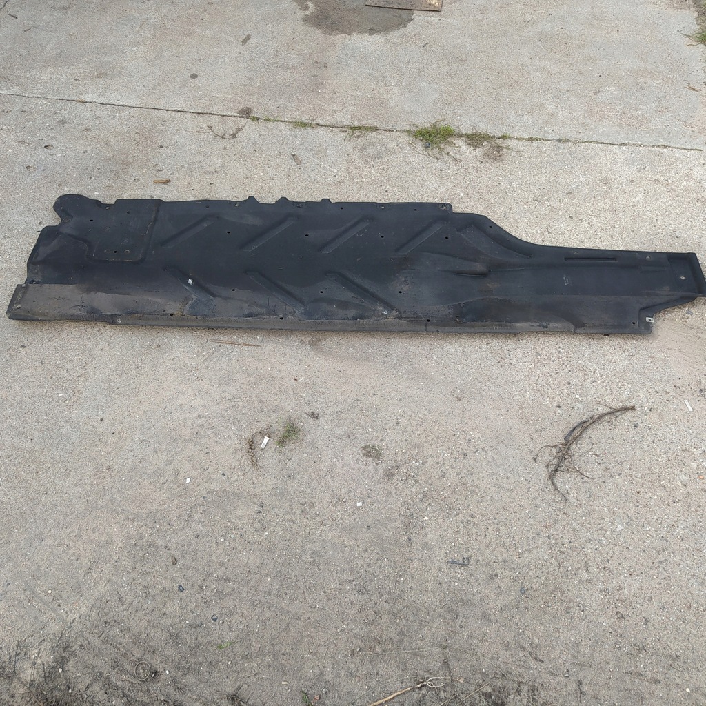 фото №1, Плита захист підвіска права mercedes w246