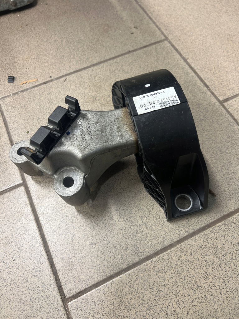 фото №3, Кронштейн подушка двигателя clio iv 1.2 dacia