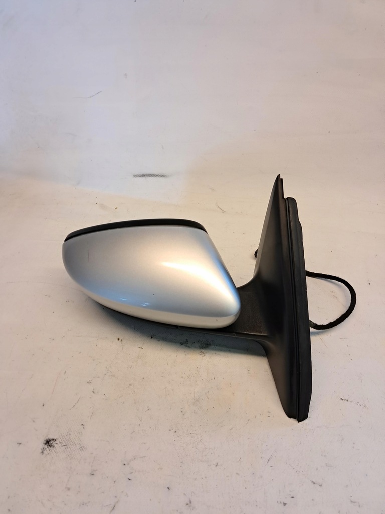 фото №1, Зеркало правое skoda rapid 6 pin