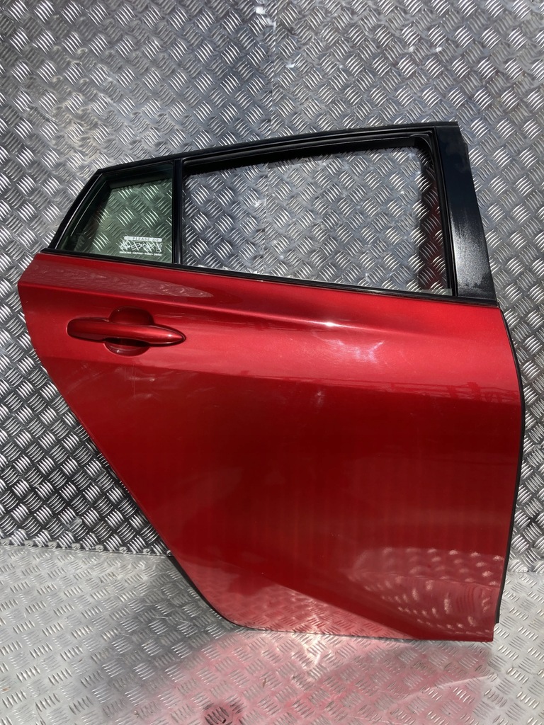 фото №1, Двері правий задня toyota prius iv 15- 3t7