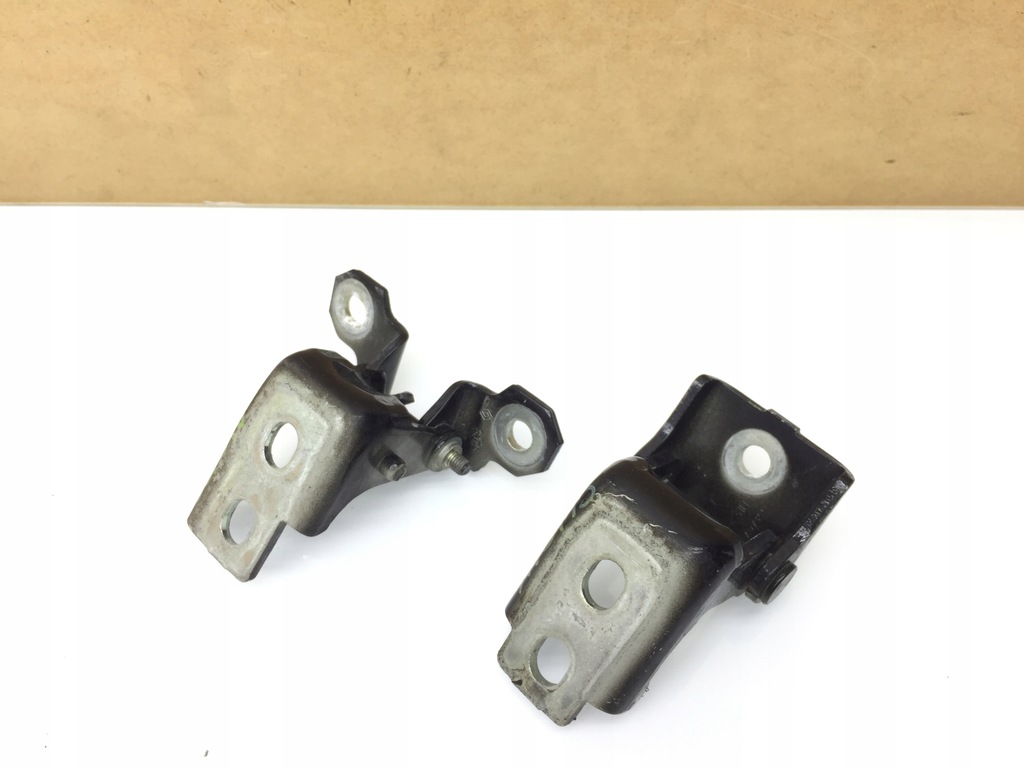 фото №1, Clio iv 4 петля петли дверь левый перед tegne