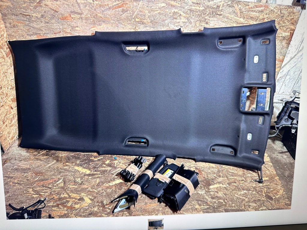 фото №1, Mercedes x247 glb стеля amg