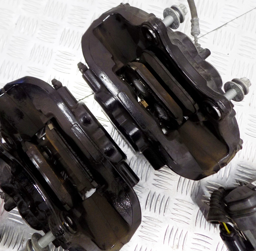 фото №9, Bmw i8 суппорты тормозные диски тормозные перед задняя