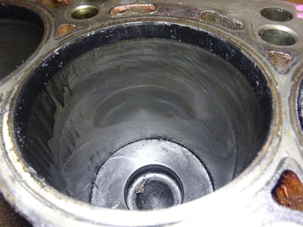 фото №10, Audi a3 8p golf v seat leon ii octavia ii 2.0 tdi 170km bmn блок двигуна