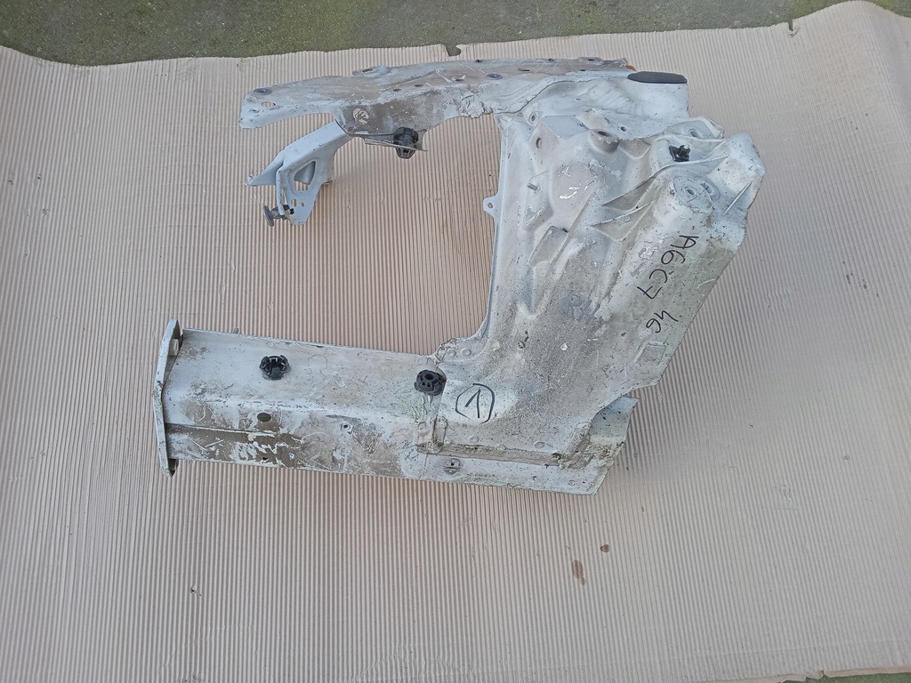 фото №1, Audi a6 c7 4g - чверть лонжерон перед rh/lh