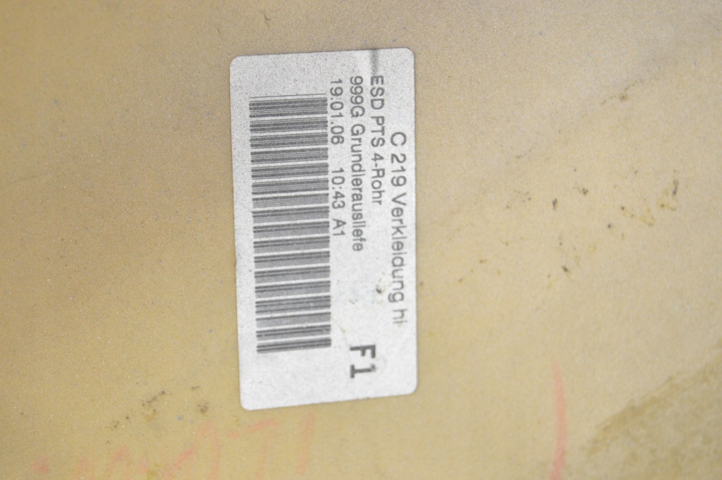 фото №15, Оригинальный бампер задняя amg mercedes cls w219 amg 5.5 компрессор kompletny