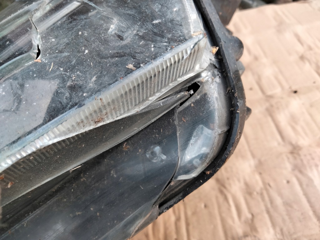 фото №6, Лампа лівий перед skoda superb 3v1941015a