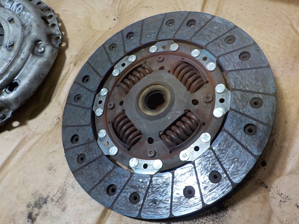 фото №9, Skoda rapid 1.6 tdi 2016r набір зчеплення