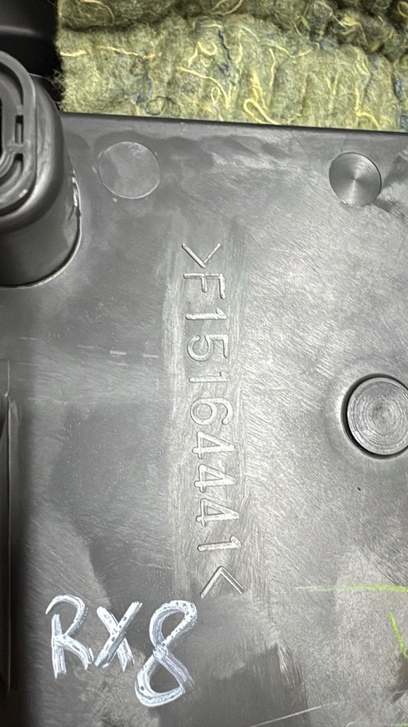 фото №7, Mazda rx-8 rx8 тунель середній підлокітник f15164441 підсклянник рамка