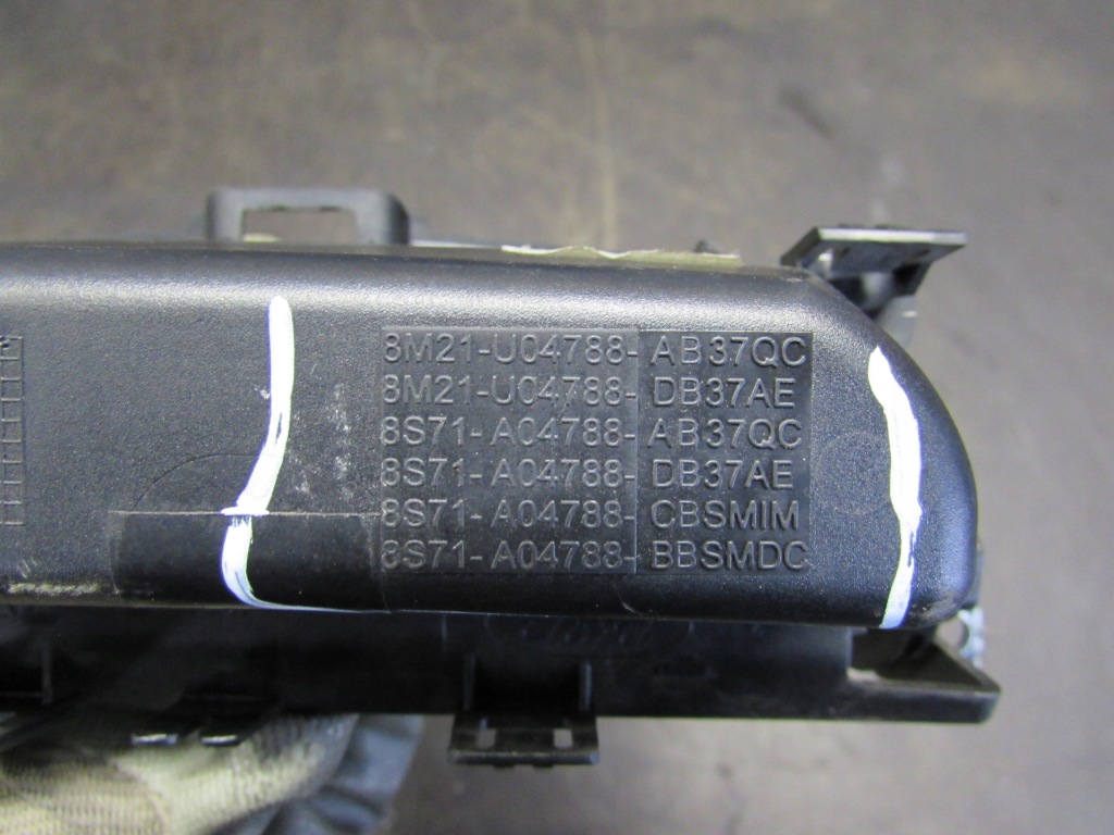 Попільничка ford mondeo mk4 07-10r 8m21u04788 Київ