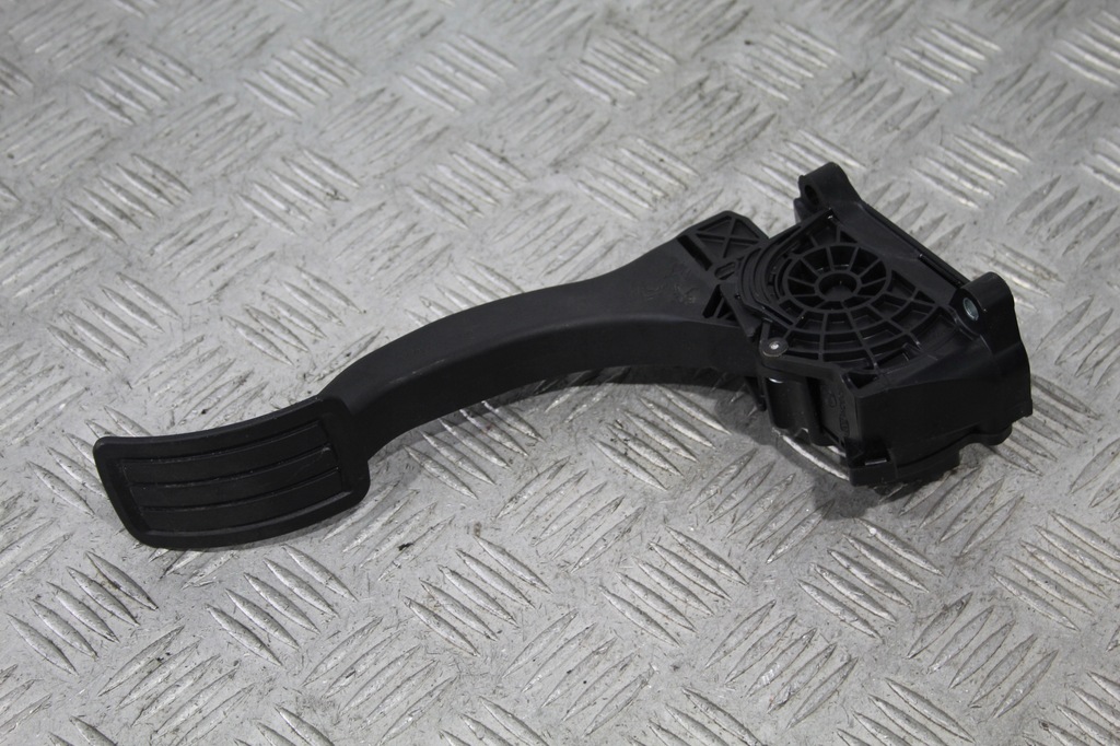 фото №1, Педаль газу traveller expert iii 3