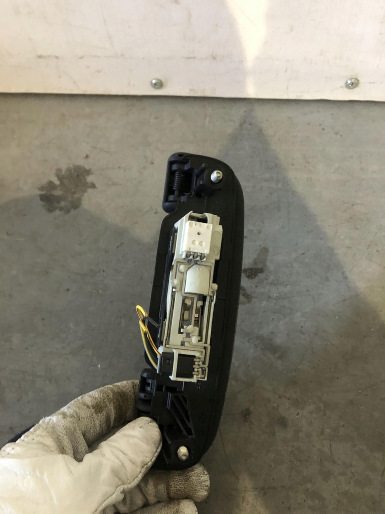 фото №5, Thema chrysler 300c ручка кронштейн стельовий lh