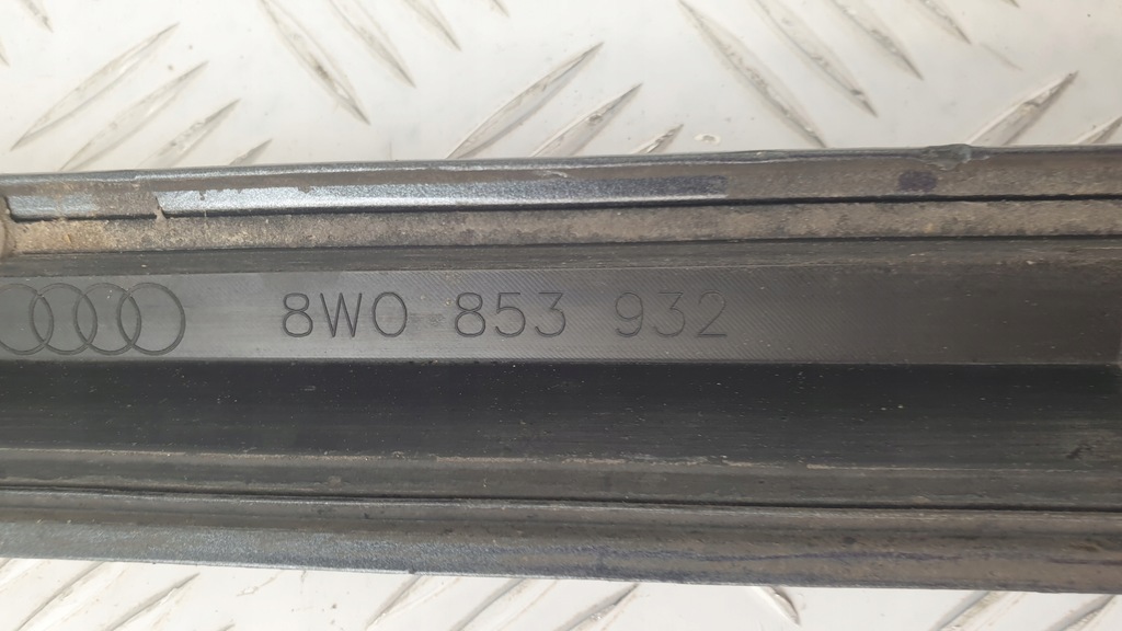 фото №6, Audi a4 b9 8w0 s-line молдинг порог правая