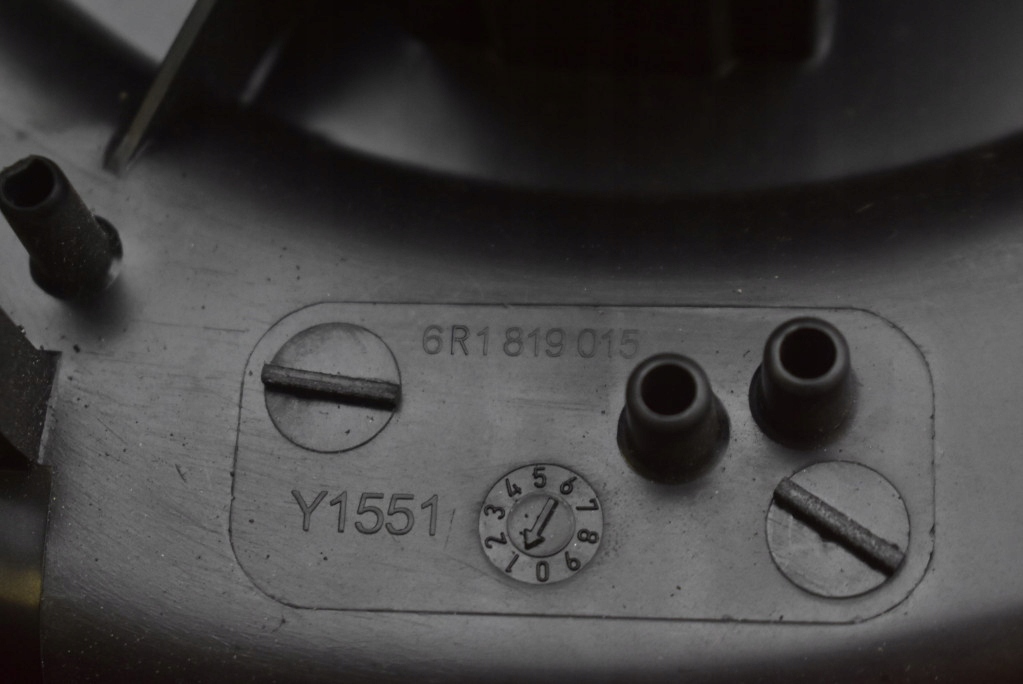 фото №9, Повітродувка вентилятор обдув eu 6r1819015 skoda fabia 3 iii 14-18