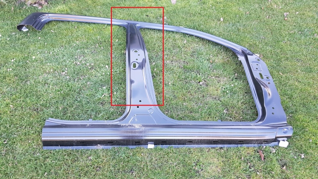 фото №1, Dodge ram dt 1500 19- обшивка праве блок двигуна nowe