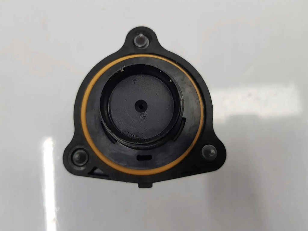 фото №5, Клапан електромагнітний mercedes m254 w206 c-klasa a0001531400