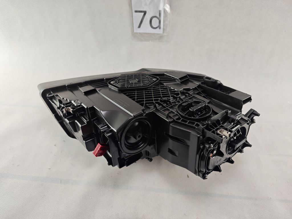 Audi a8 d4 рестайлинг  4h0 full led matrix левый фара фара левая 4h0941035 Цена