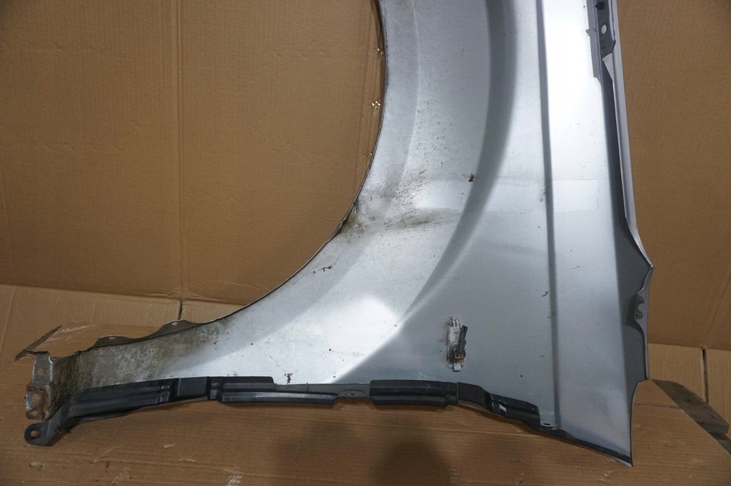 фото №12, Mitsubishi outlander ii крыло передний правый a31 srebry 2008-2012rok nr211