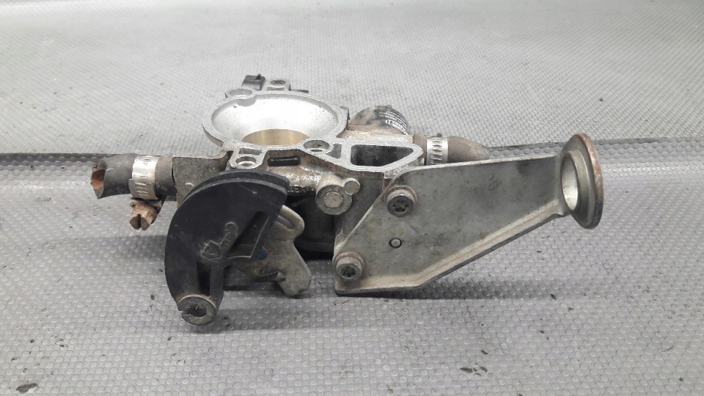 H863750 дросельна заслінка renault rapid express 1.2 g Оригінал