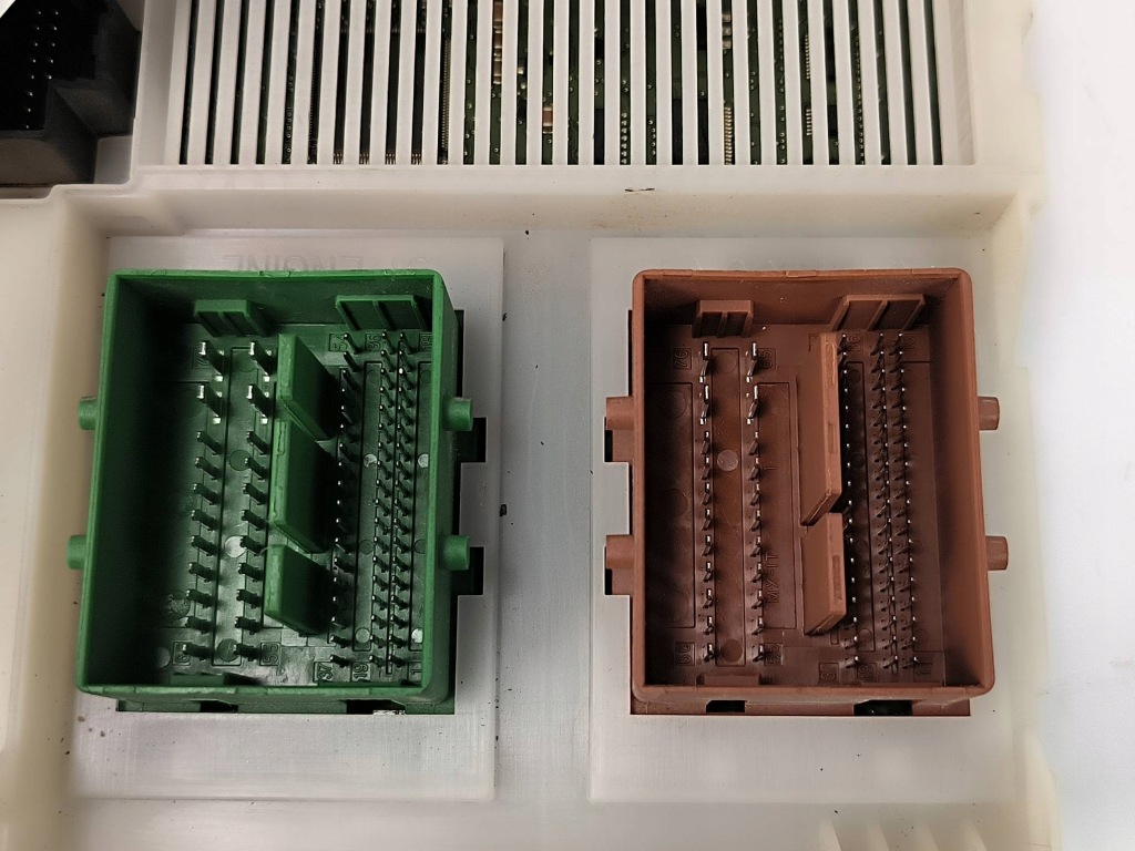 фото №6, Коробка предохранителей 31412970aa volvo v60 cross country