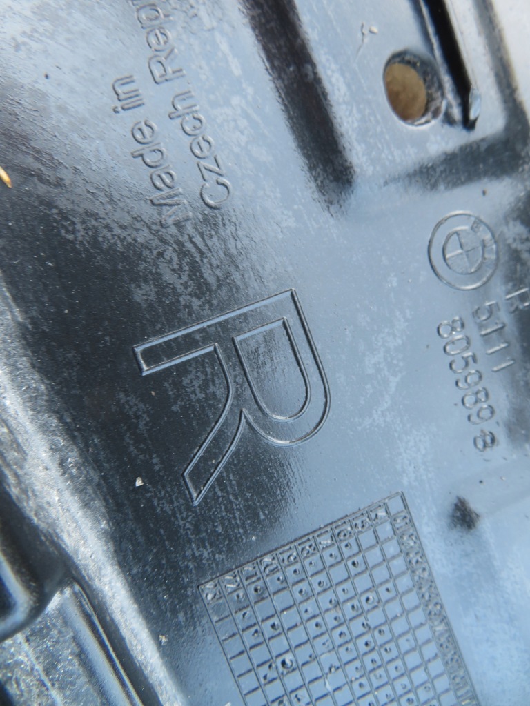 Кронштейн направляющая бампера bmw x1 f48 правое 51118059898 Цена