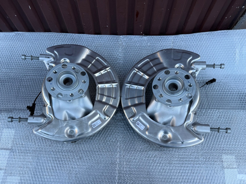 фото №4, Mercedes benz amg sl232 r232 r243 поворотный кулак левая правая