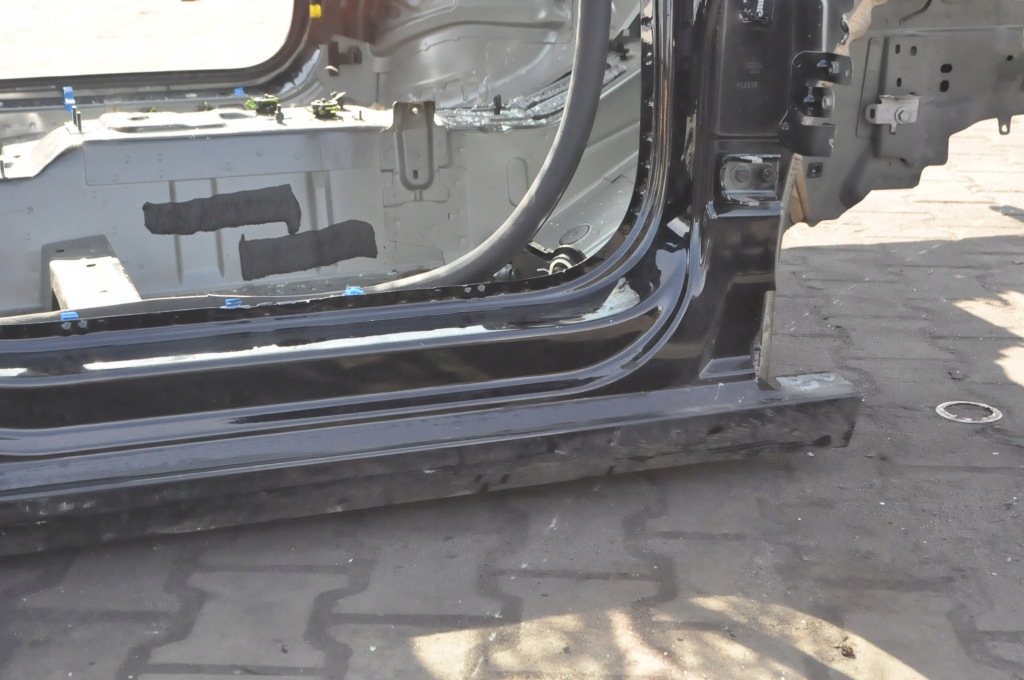 фото №2, Opel astra l hb блок двигуна поріг правий