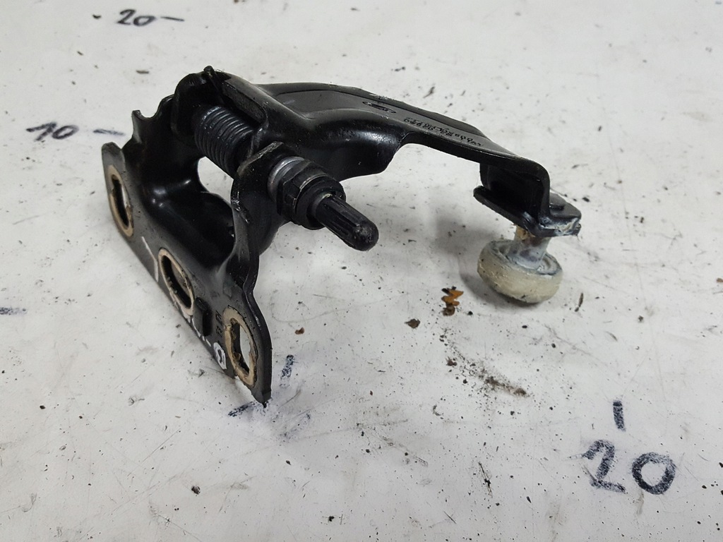 фото №2, Ford b-max 12r- ролик петля дверь левая задняя