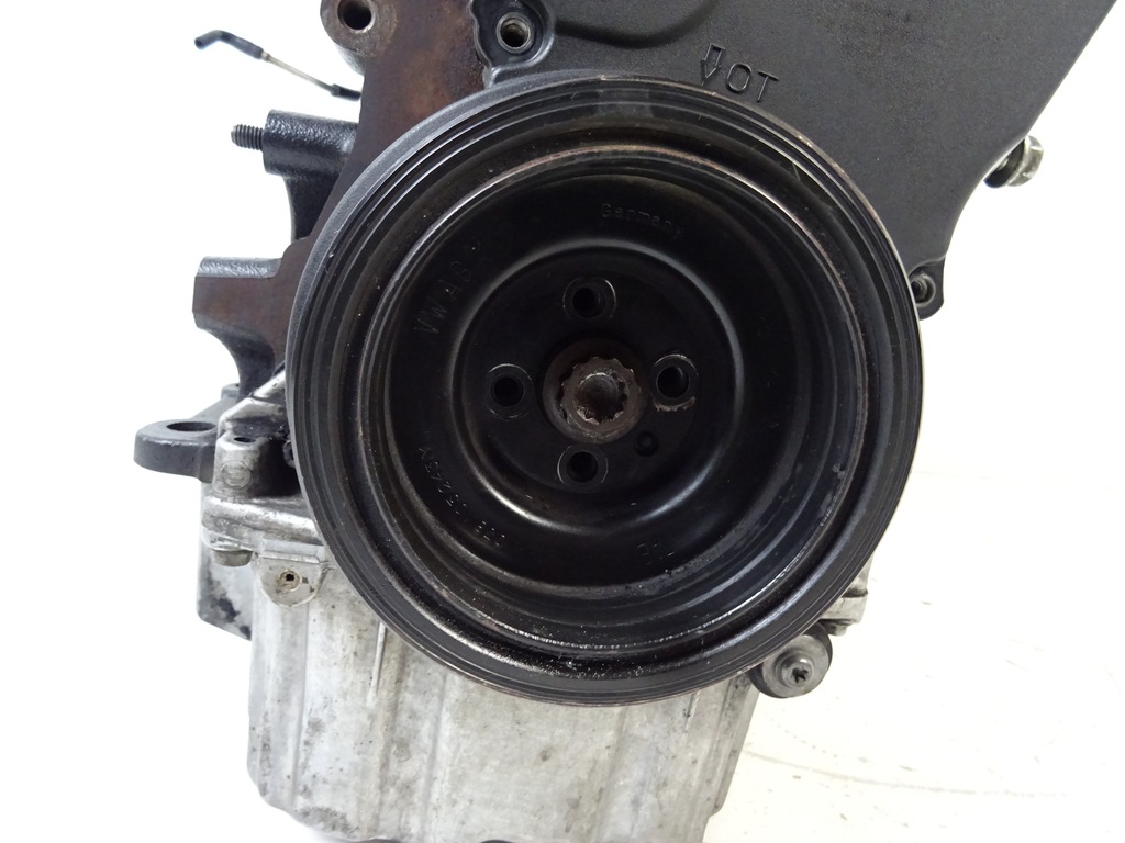 фото №10, Vw touran lift 1.6 tdi двигатель caya a6803 03l103469ab 03l108021al 03b105245m