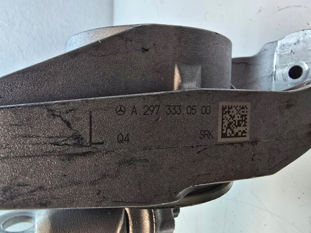 Mercedes eqe підрамник передній a2973452900 Зі Шроту