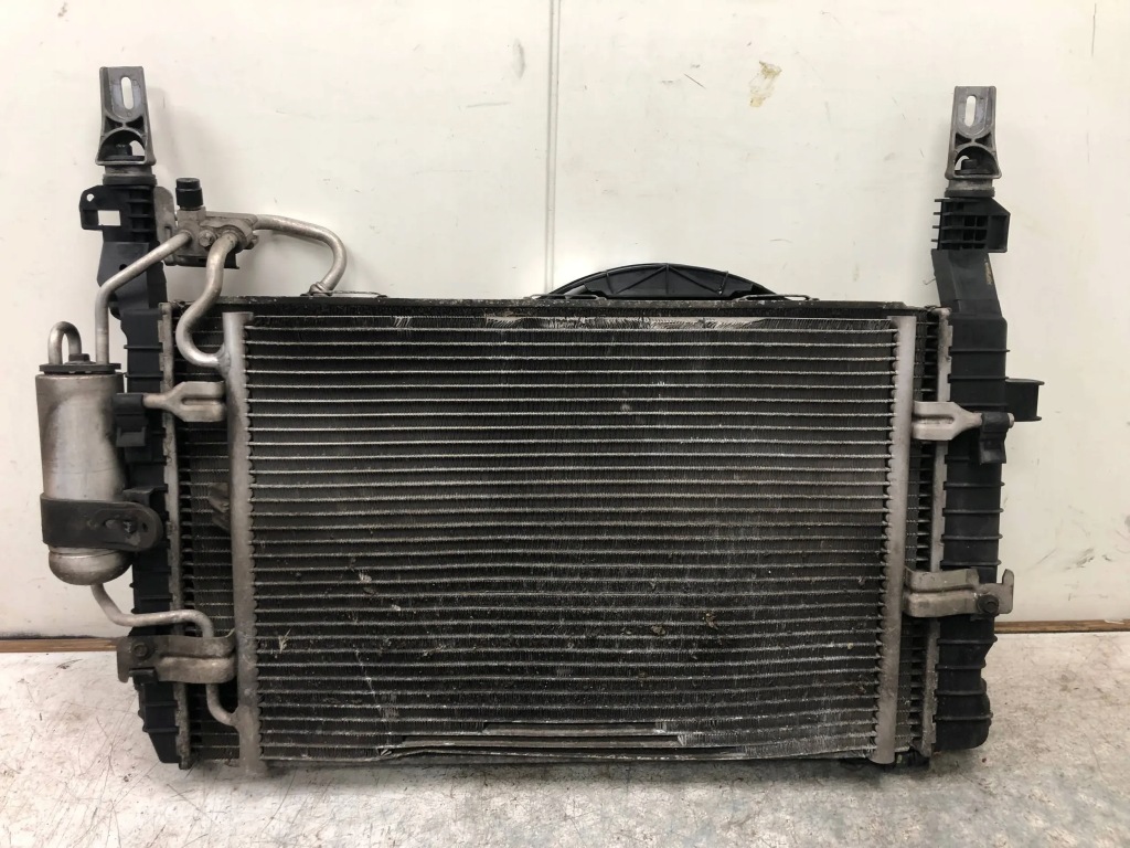 фото №1, Радиатор вентилятор opel meriva a 52401025 52400774