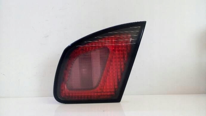 фото №9, Лампа права кришка багажника задня nissan primera p11 lift