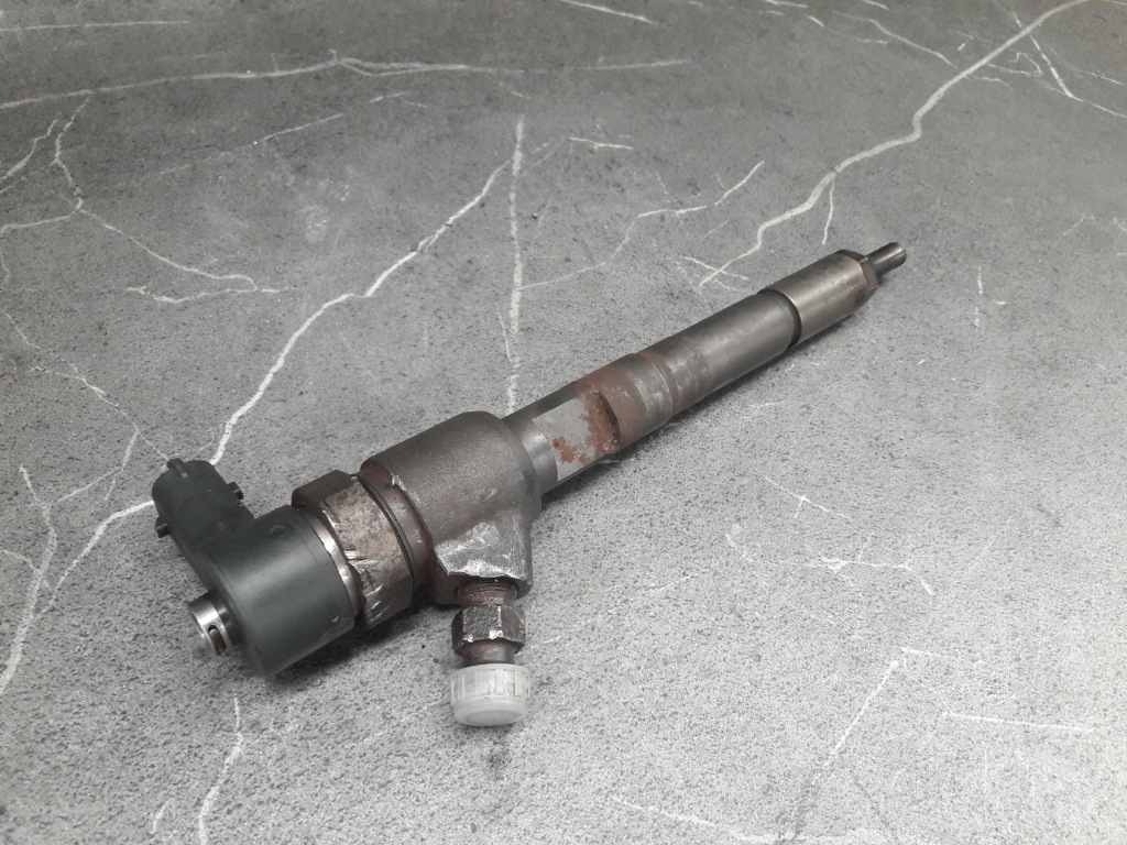 фото №1, 04445110 форсунка opel corsa d 1.3 cdti