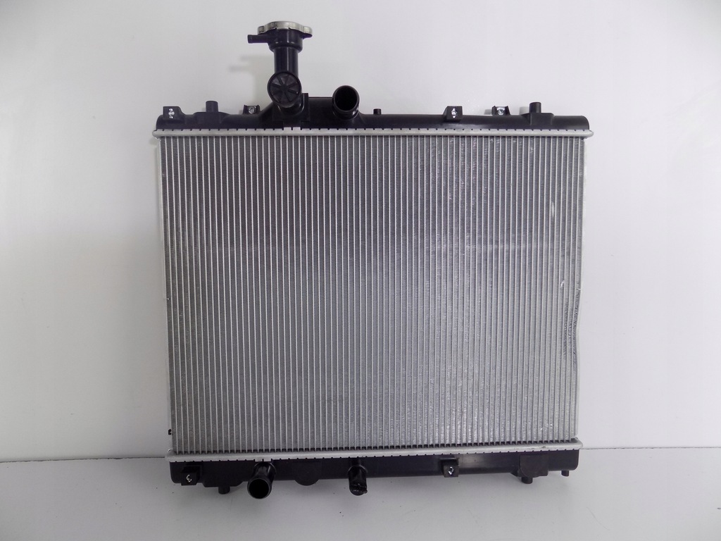 фото №1, Радиатор wody suzuki swift mk8 nowa оригинал