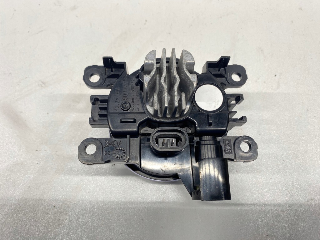 Протитуманна фара правий ліхтар денні фара drl led renault clio 4 iv рестайлінг  2016- Ціна