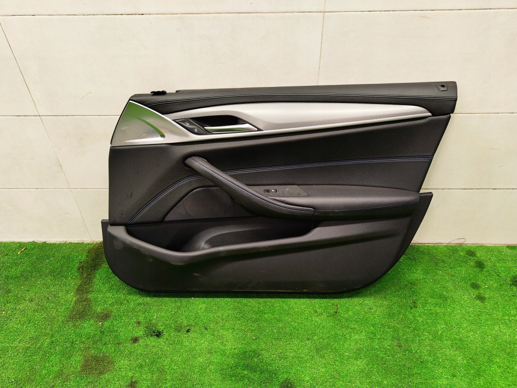 фото №1, Bmw 5 g30 обшивка обивка дверь правый перед