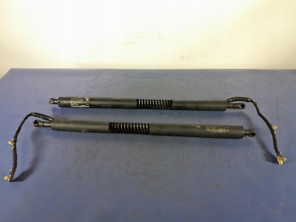 фото №1, Bmw 3 f34 амортизаторы крышки